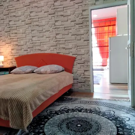 Apartman Kumalic 2 아파트 *